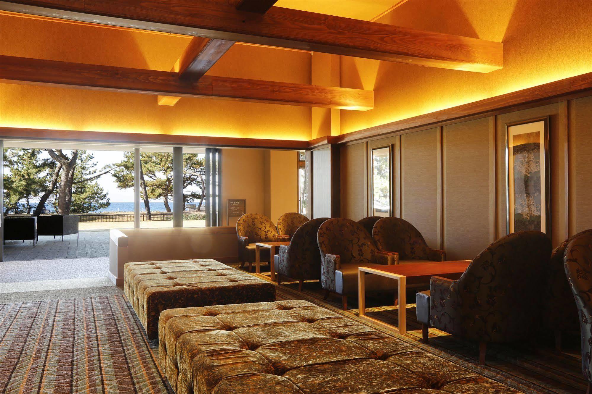 Awaji Hamarikyu Hotel Minamiawaji Exterior photo